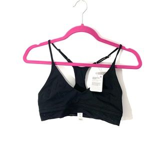 Lululemon Ever Essentials Bralette M NWT